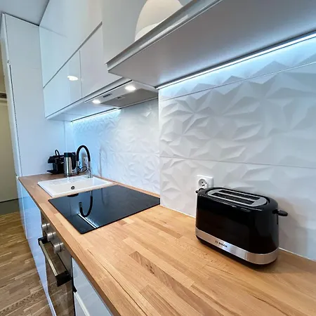 Appartement Fantastays - Sunny Cloud Wrocław